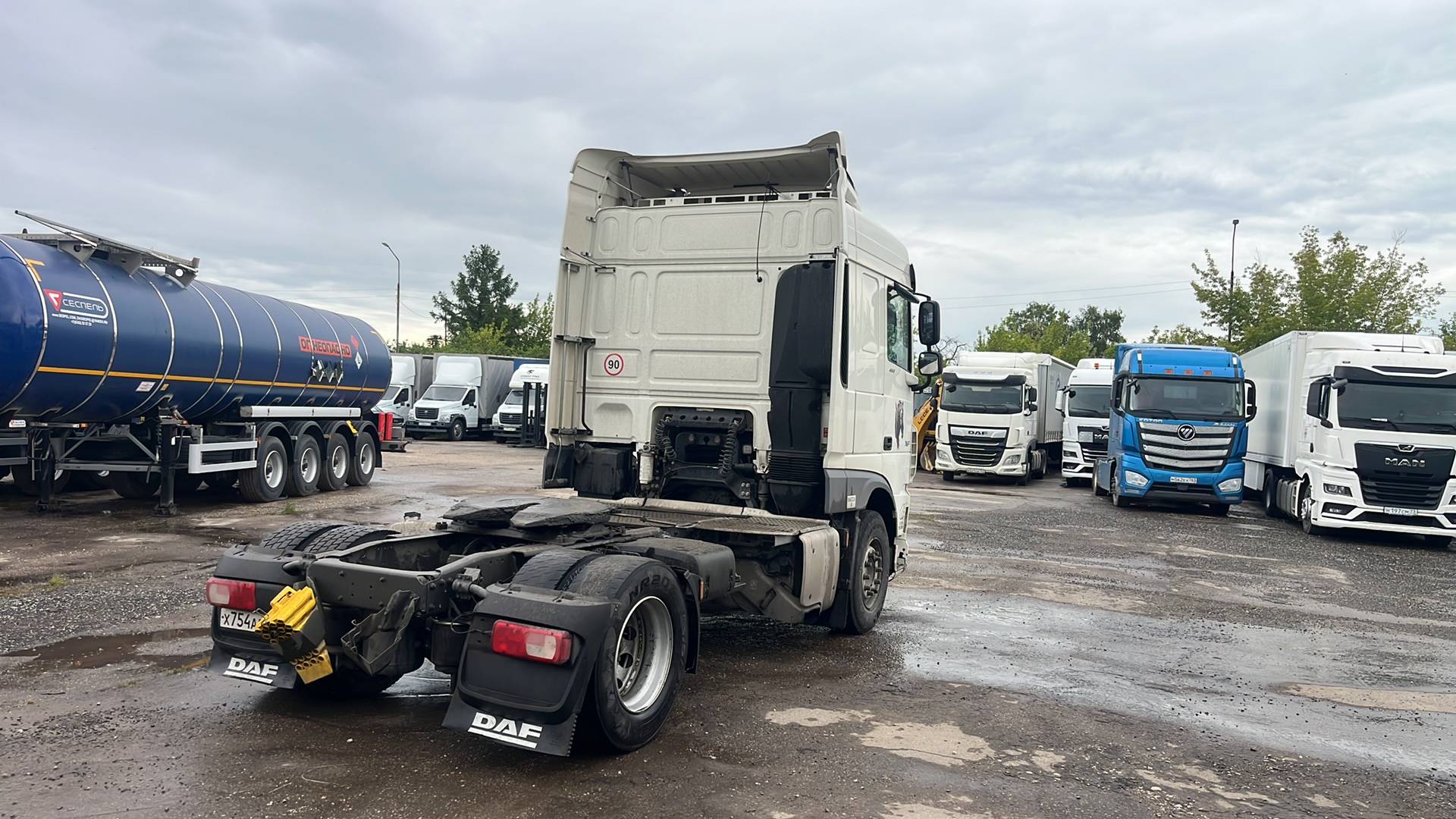 DAF XF 450 FT 4x2 (Space Cab),  681 202 км, 2021 года в лизинг