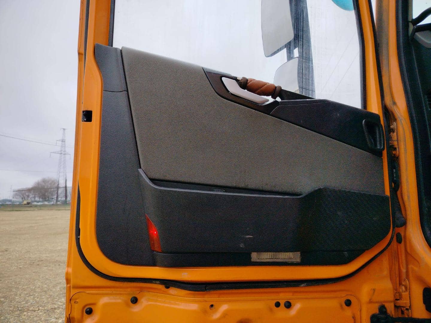 Volvo FH 460 4x2 (FH),  1 360 320 км, 2017 года в лизинг