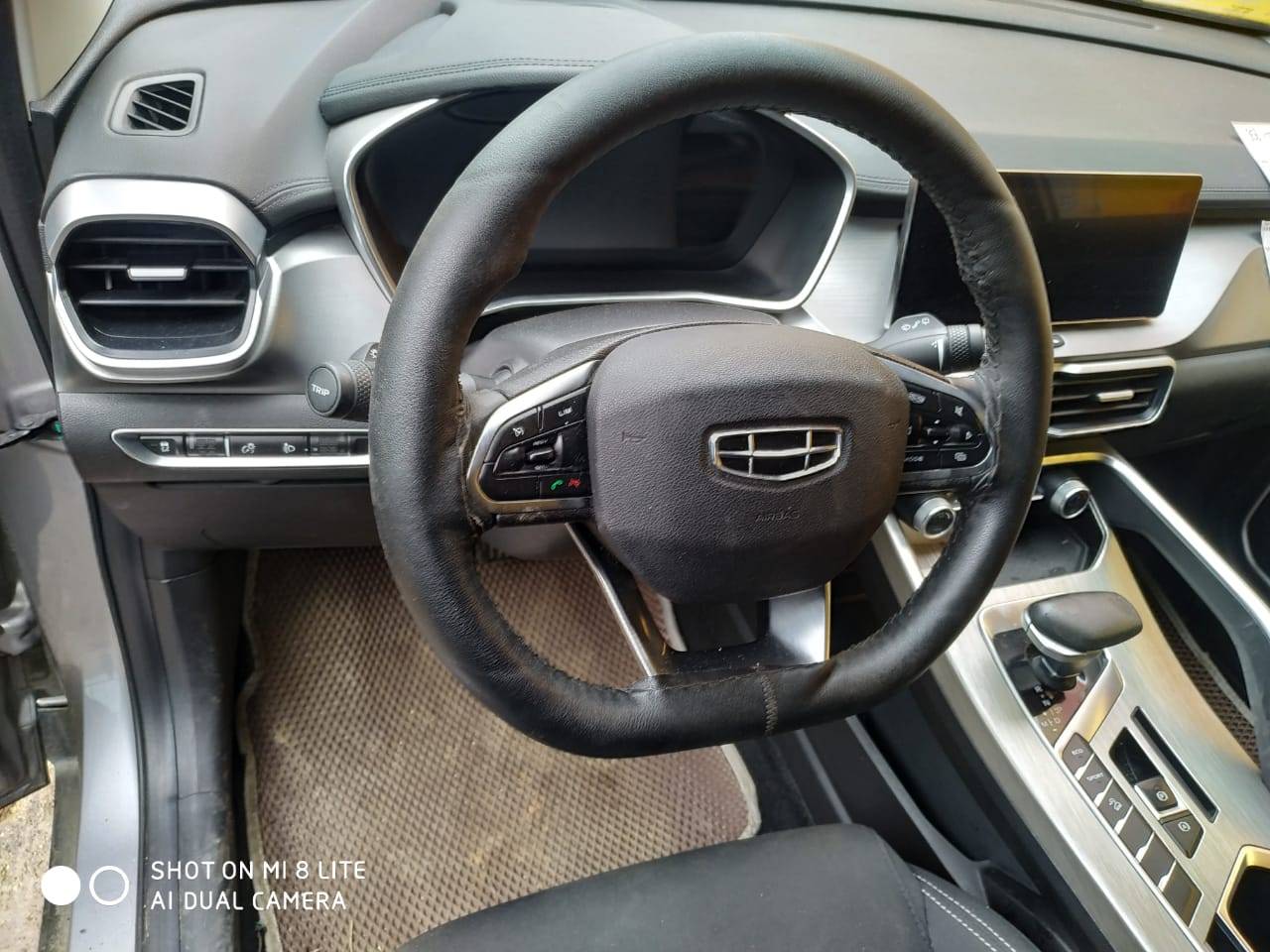 Geely Coolray,  96 531 км, 2023 года