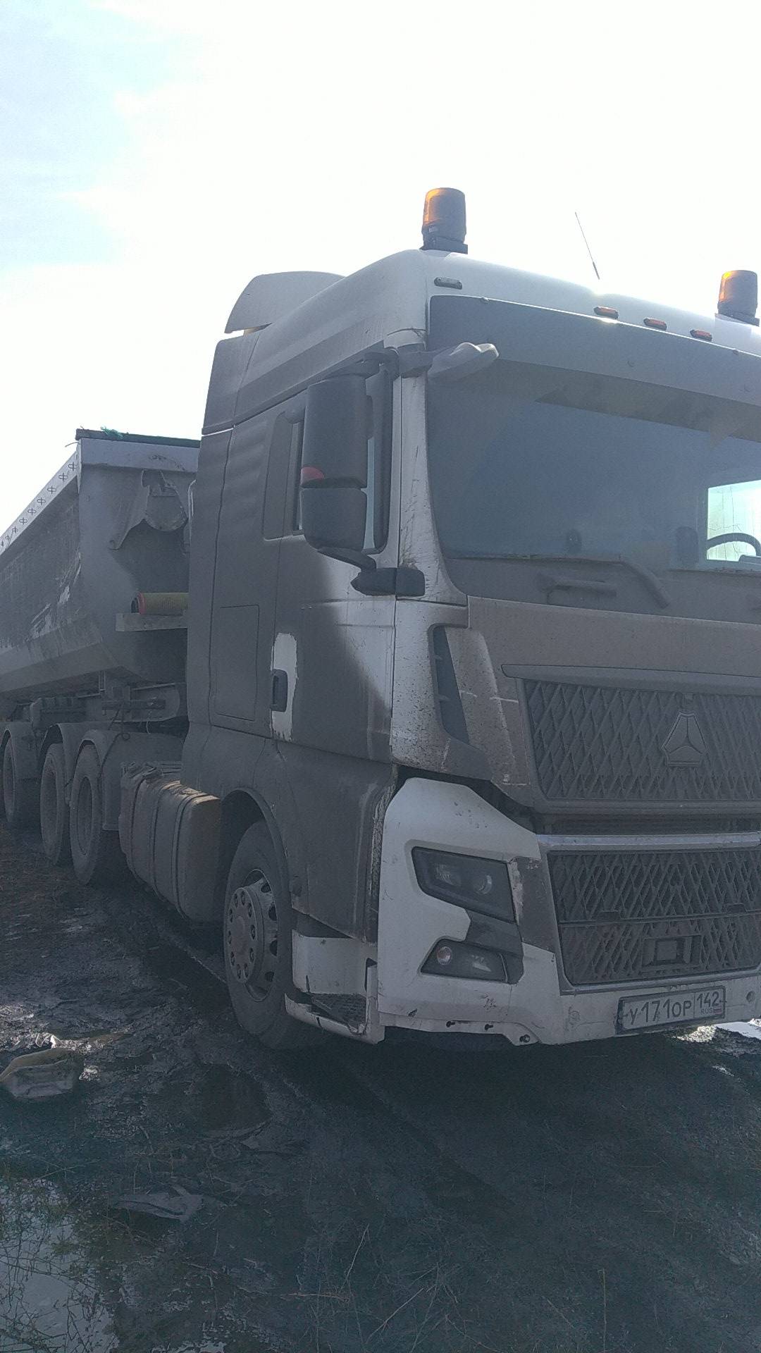 Sitrak С7Н MAX 6×4 ZZ4256V364HE