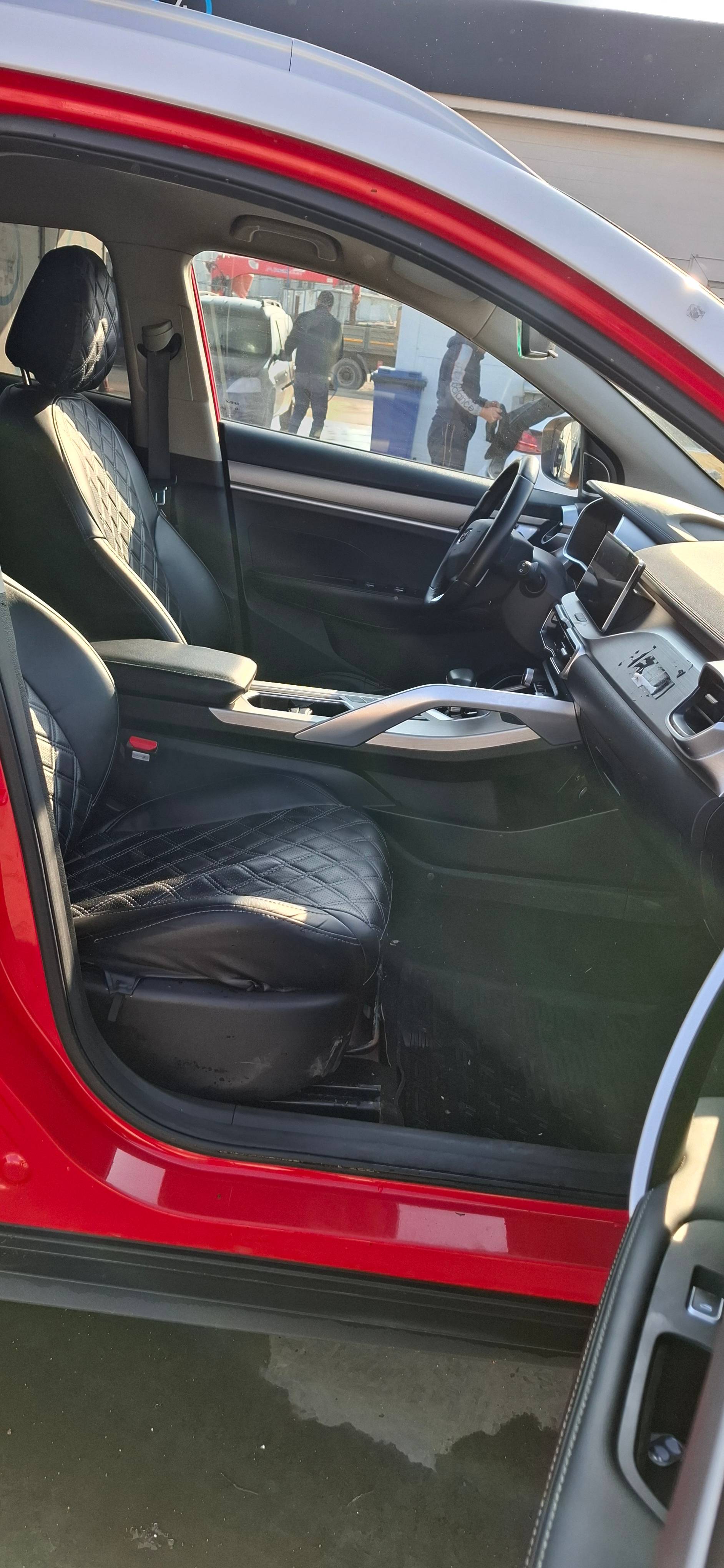 Geely Coolray,  138 933 км, 2023 года в лизинг