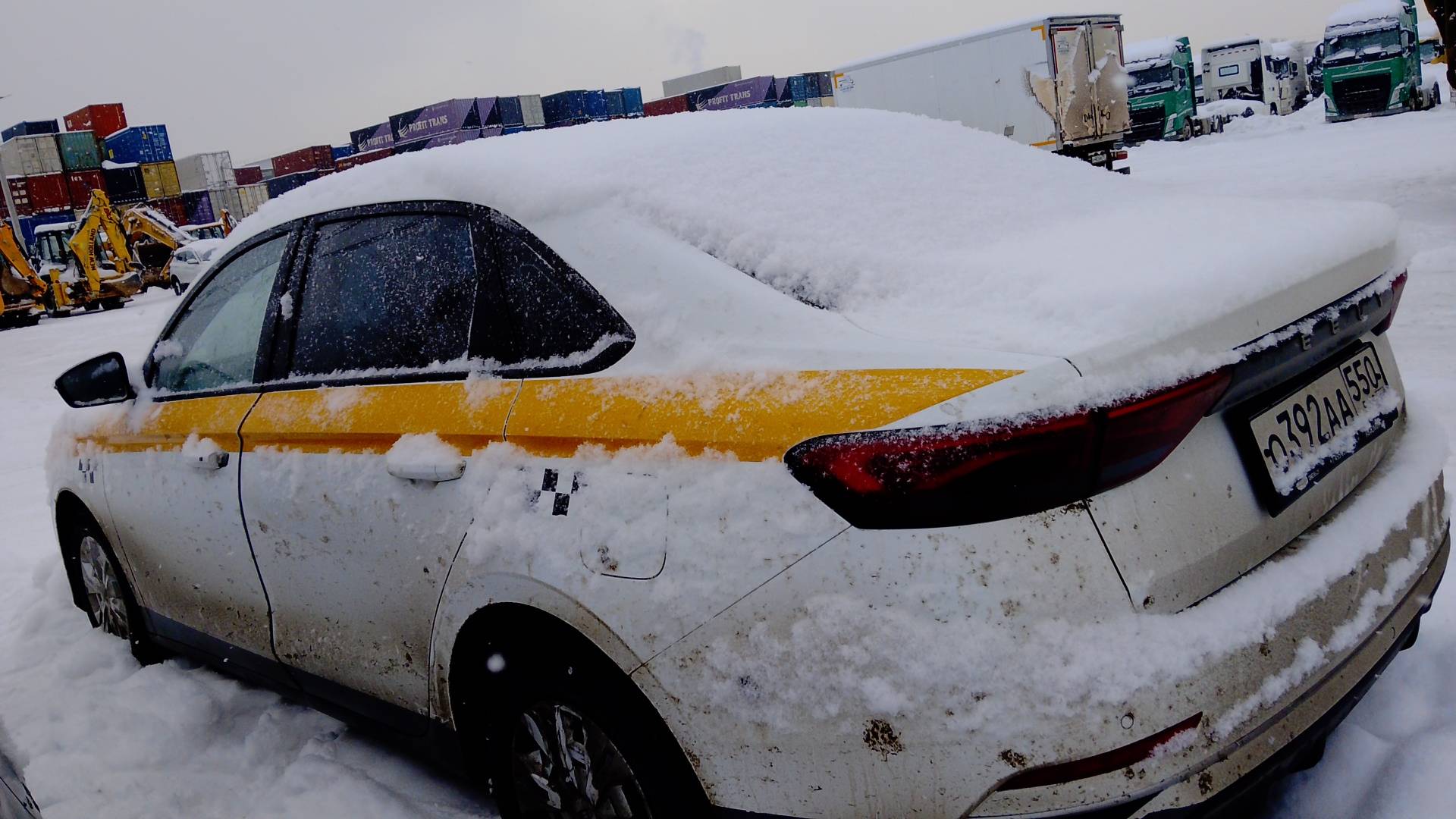 Geely Emgrand,  162 155 км, 2023 года в лизинг