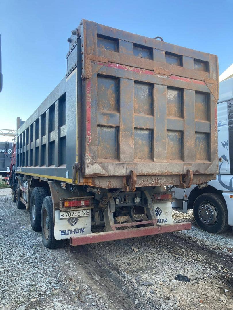 HOWO ZZ3407S3867E 8x4,  88 962 км, 2022 года в лизинг