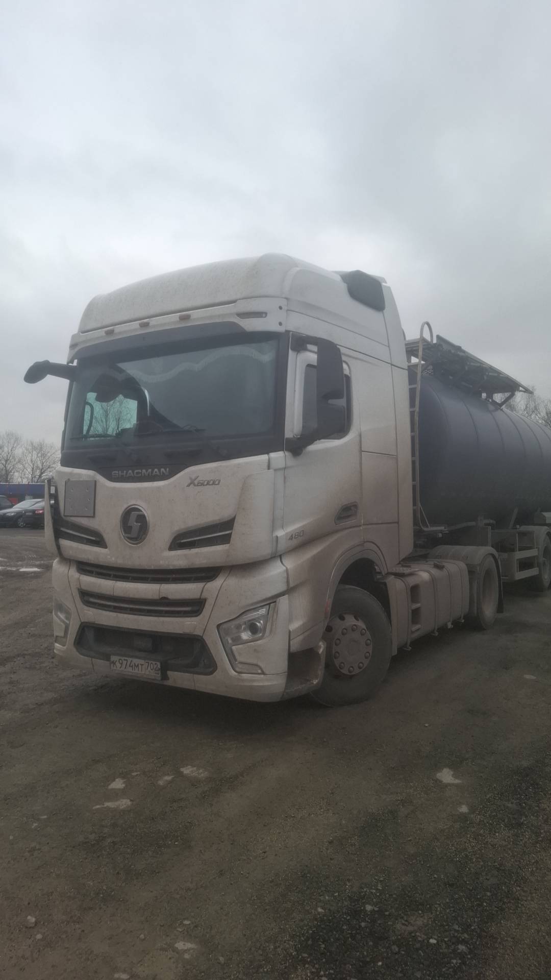 Shacman SX4188YY381,  316 652 км, 2023 года в лизинг