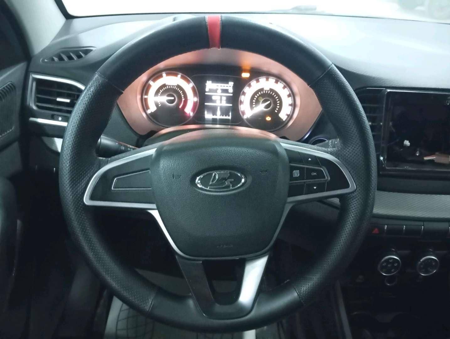 Lada Vesta седан,  158 733 км, 2023 года в лизинг