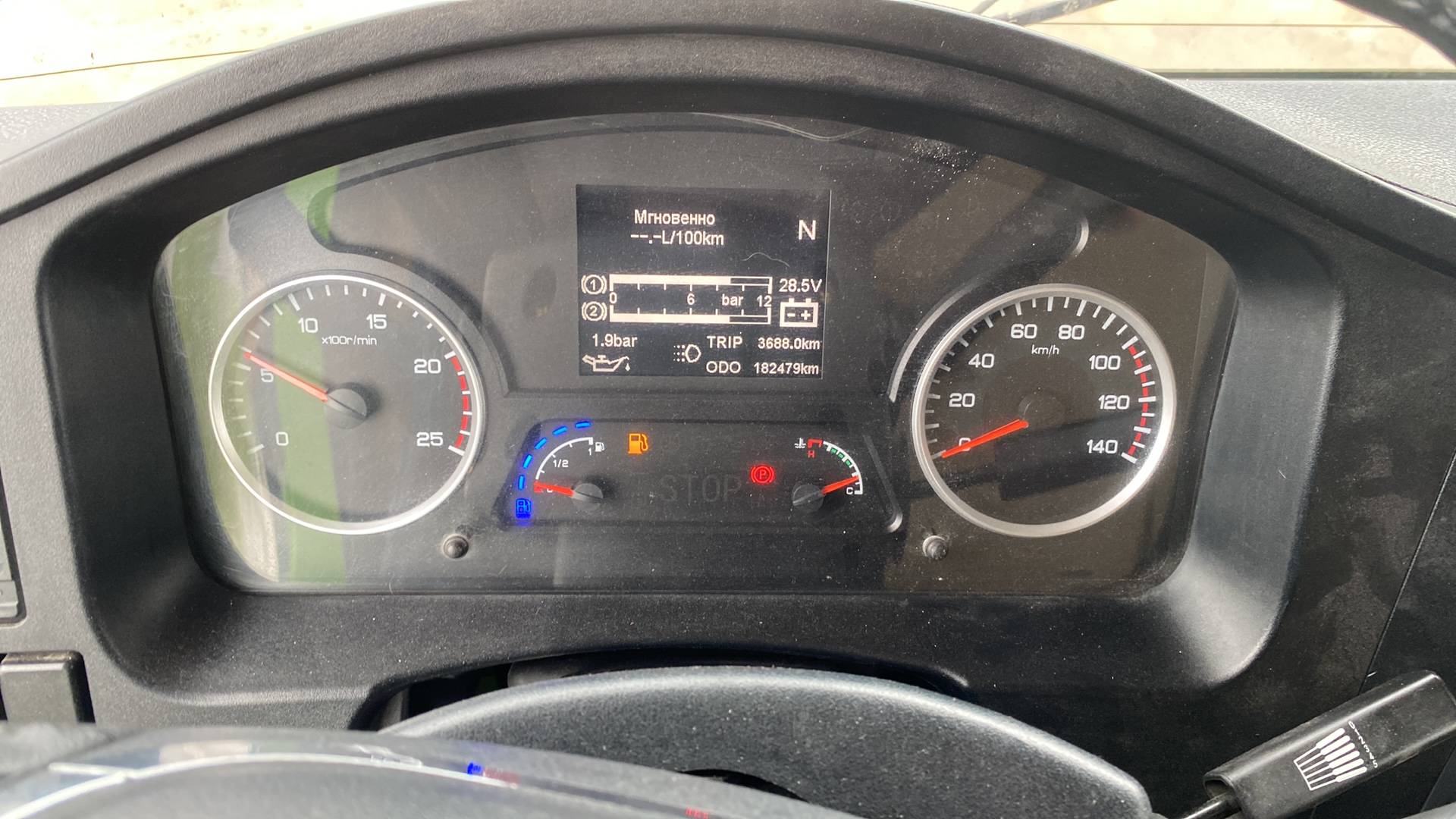 Shacman SX42584V324,  182 479 км, 2022 года в лизинг
