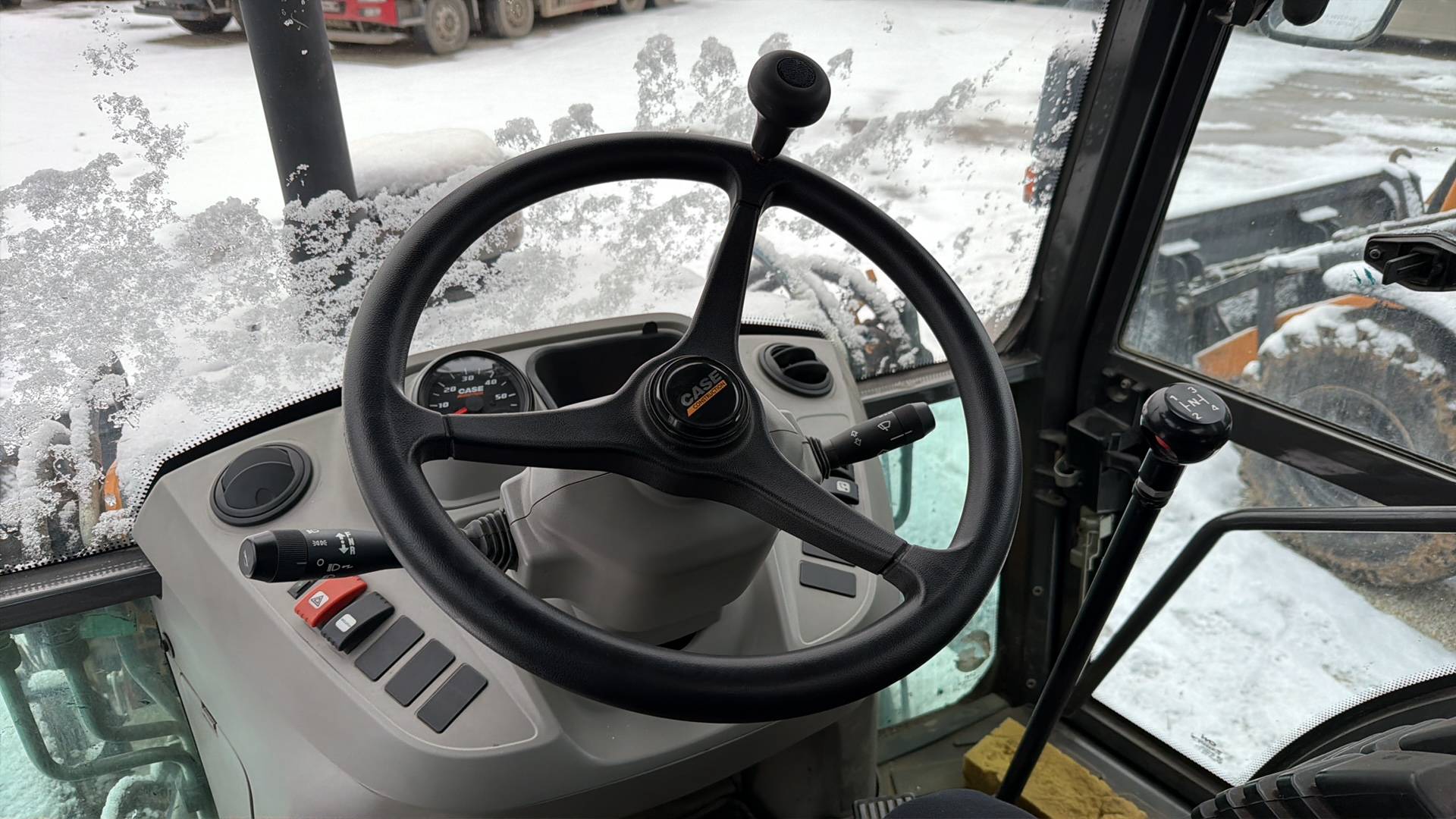 CASE 570SV, 2023 года в лизинг