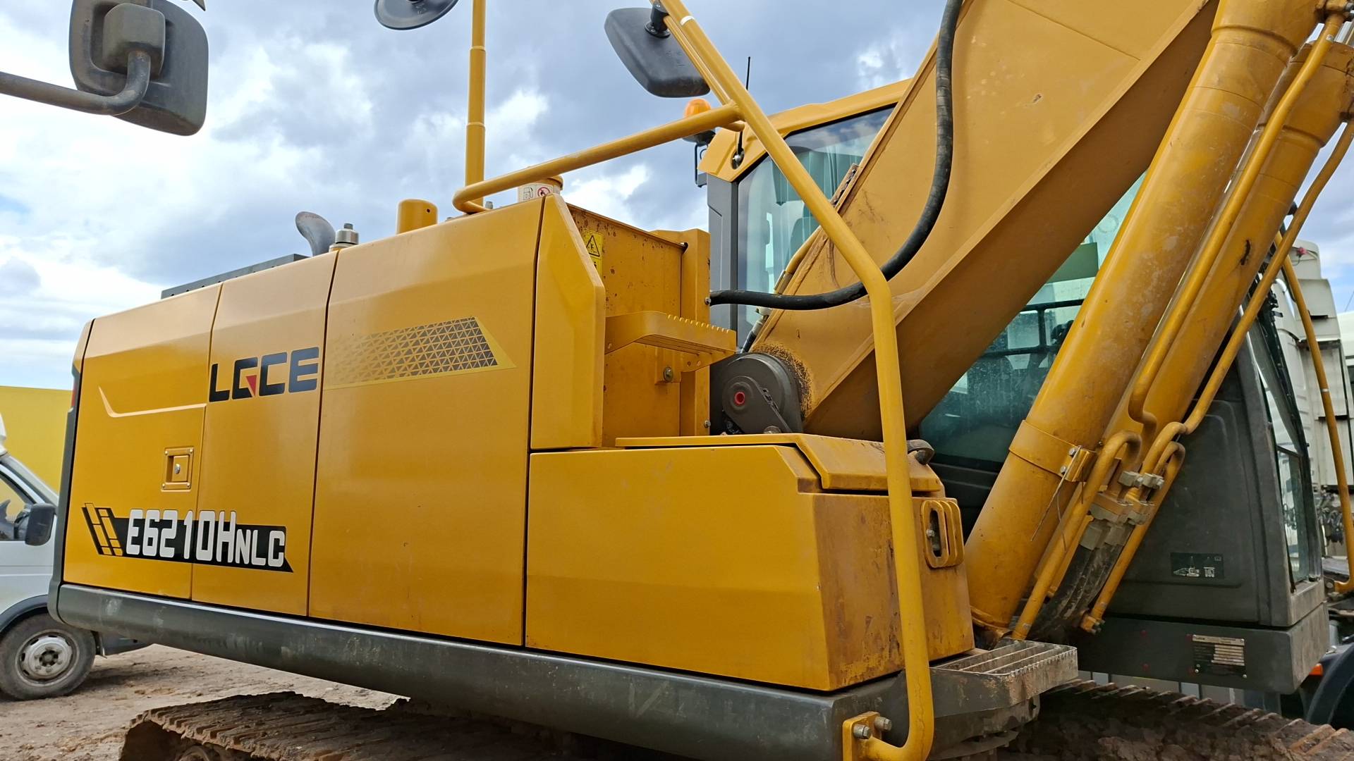 SDLG/LGCE E6210HNLC, 2024 года в лизинг