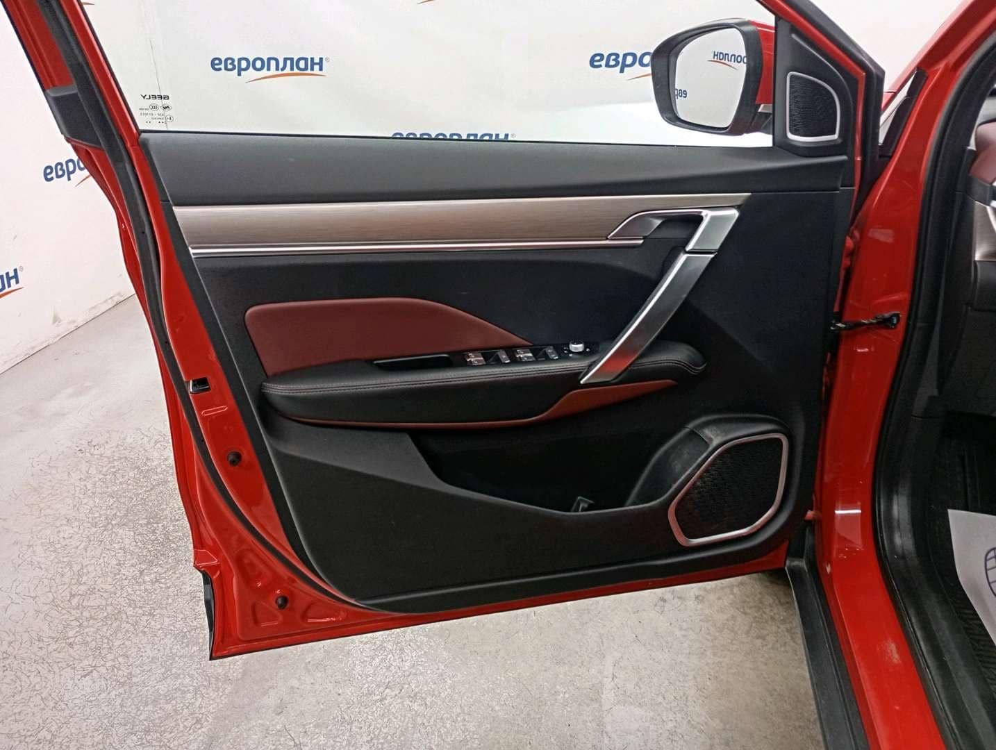 Geely Coolray,  35 910 км, 2023 года в лизинг