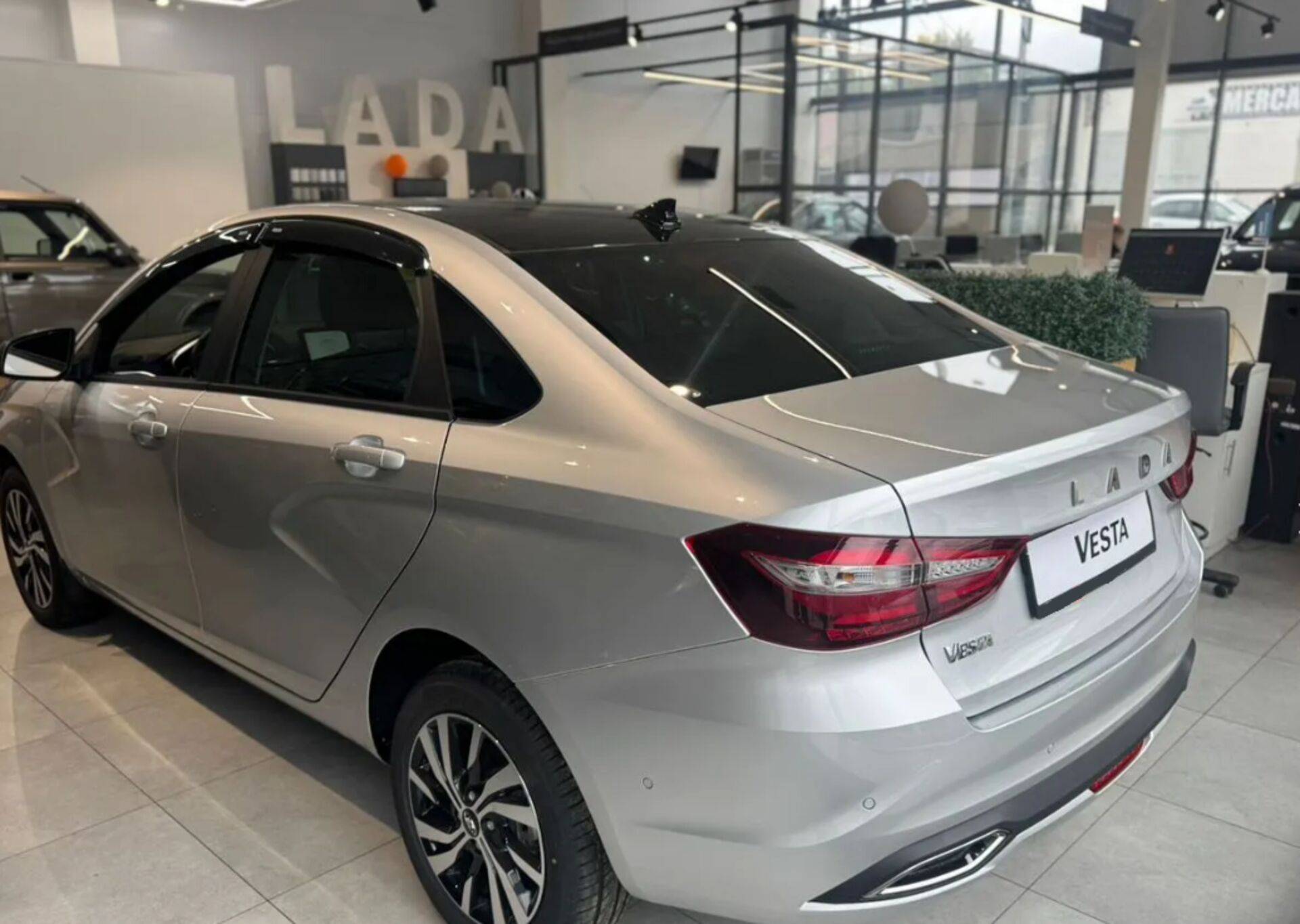 Lada Vesta седан Techno 24 1.8 122hp AT