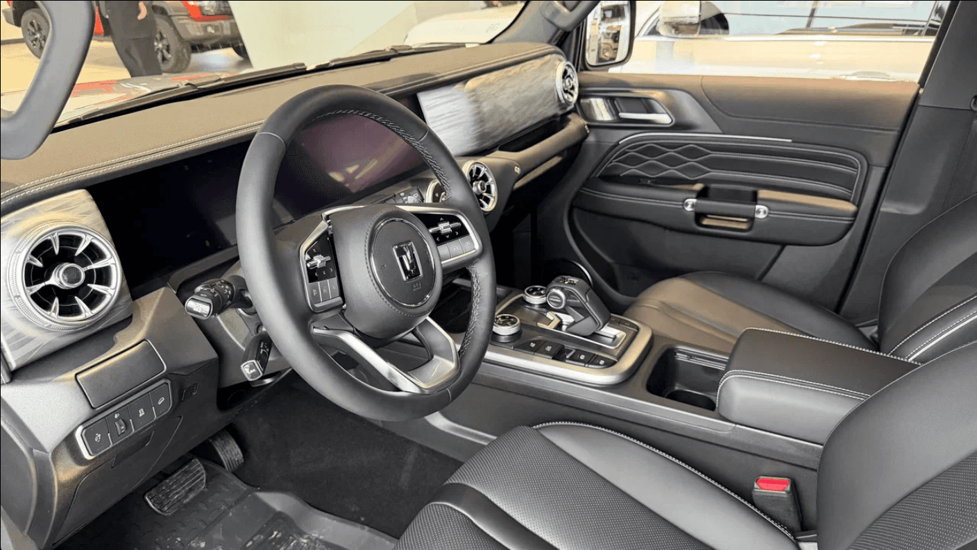 Tank 300 Сити Премиум 2.0 АТ полный привод