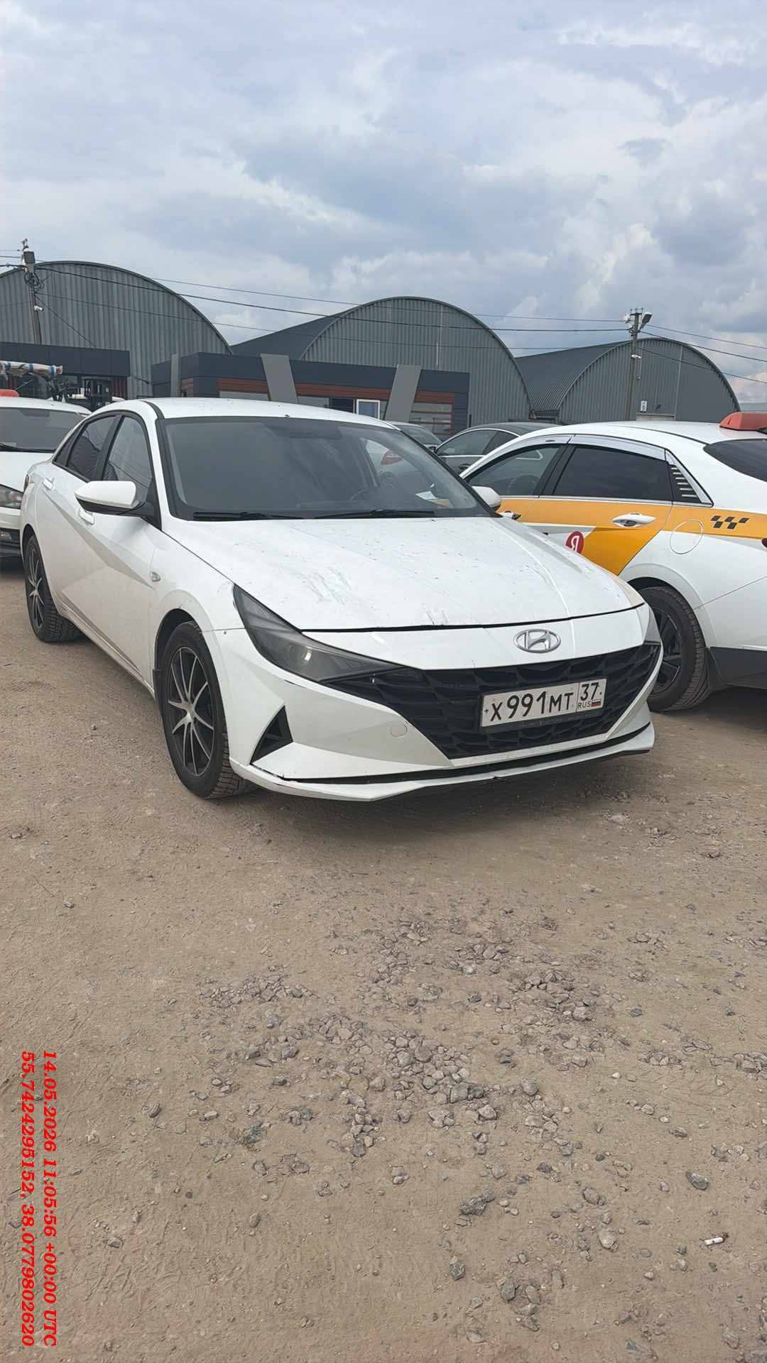 Hyundai Elantra,  233 287 км, 2021 года в лизинг