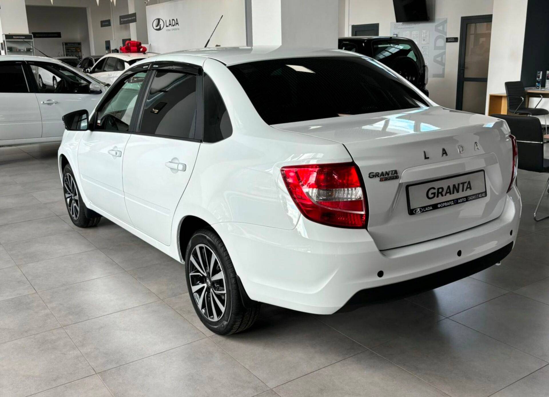 Lada Granta седан #CLUB 24 1.6 106hp 5MT