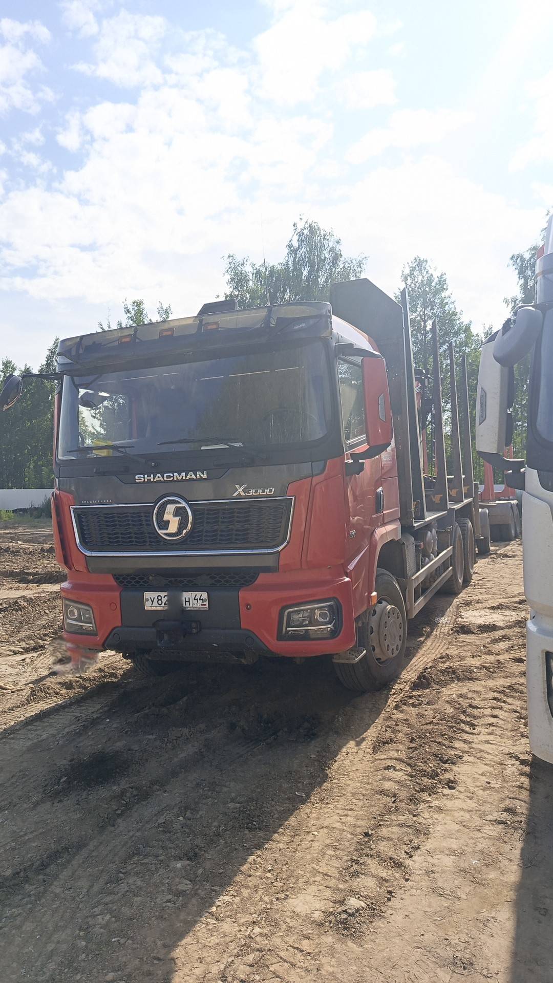 Shacman SX32586V384