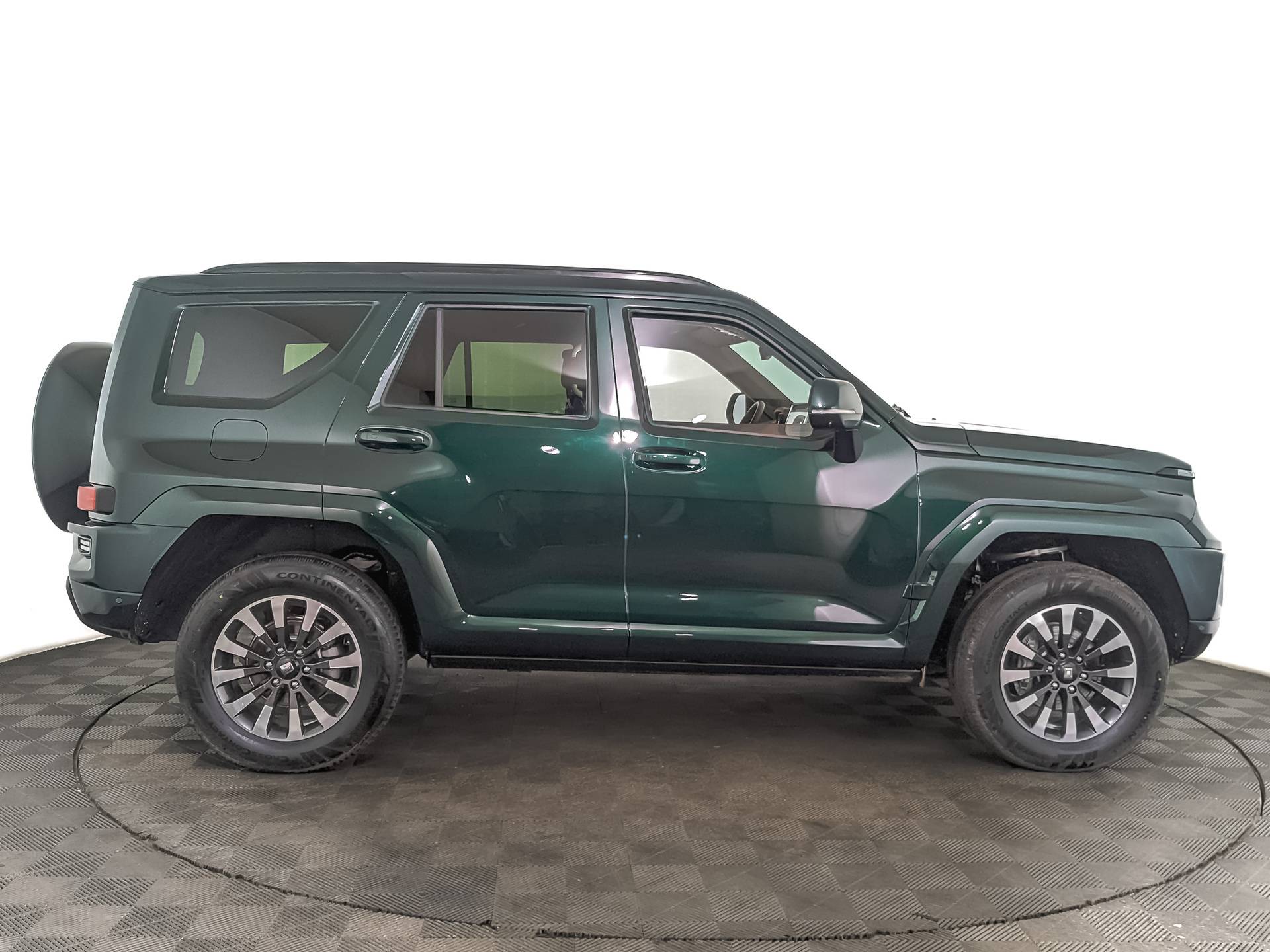 Tank 700 Premium 3.0 9AT 4WD