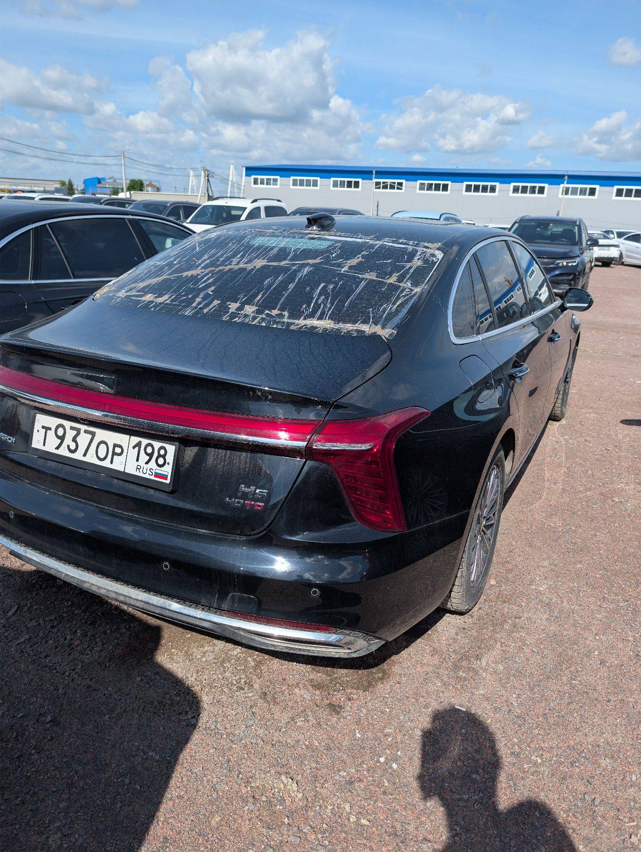 Hongqi H5,  130 464 км, 2024 года в лизинг