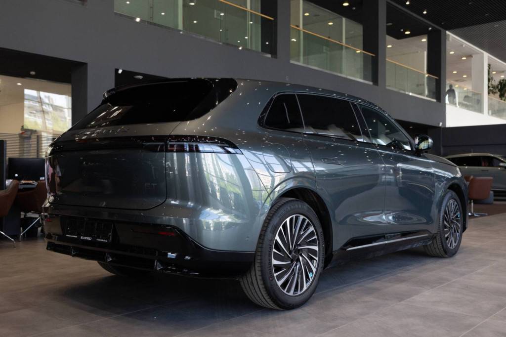 EXEED Exlantix ET 1.5T+40KWh AWD TOP BL
