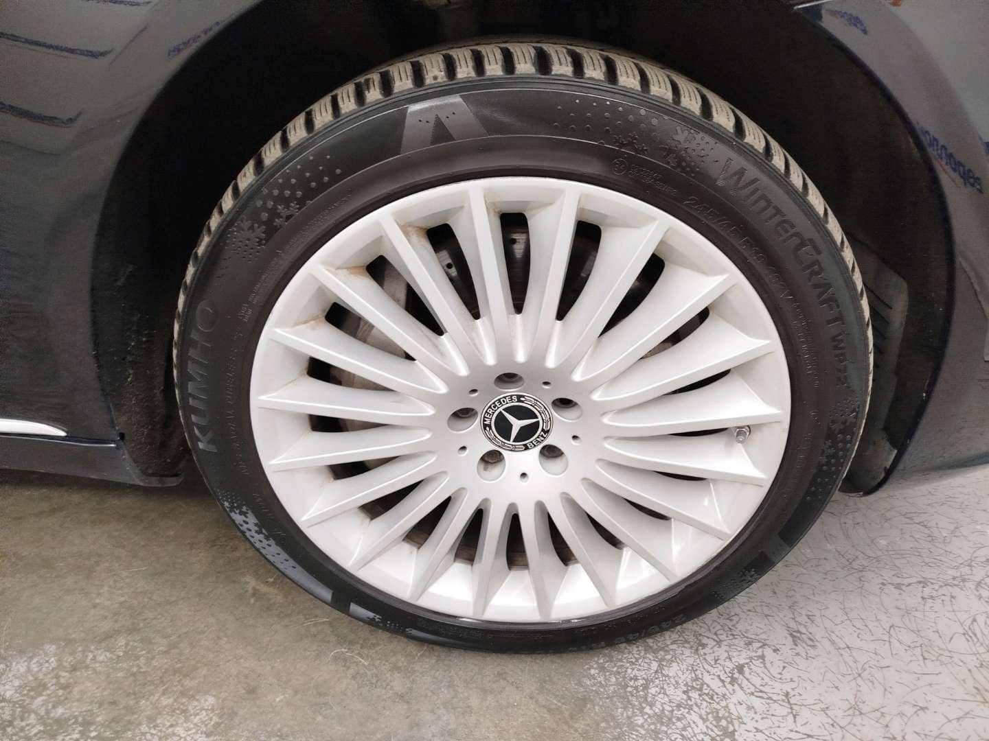 Mercedes-Benz S седан,  191 400 км, 2014 года в лизинг