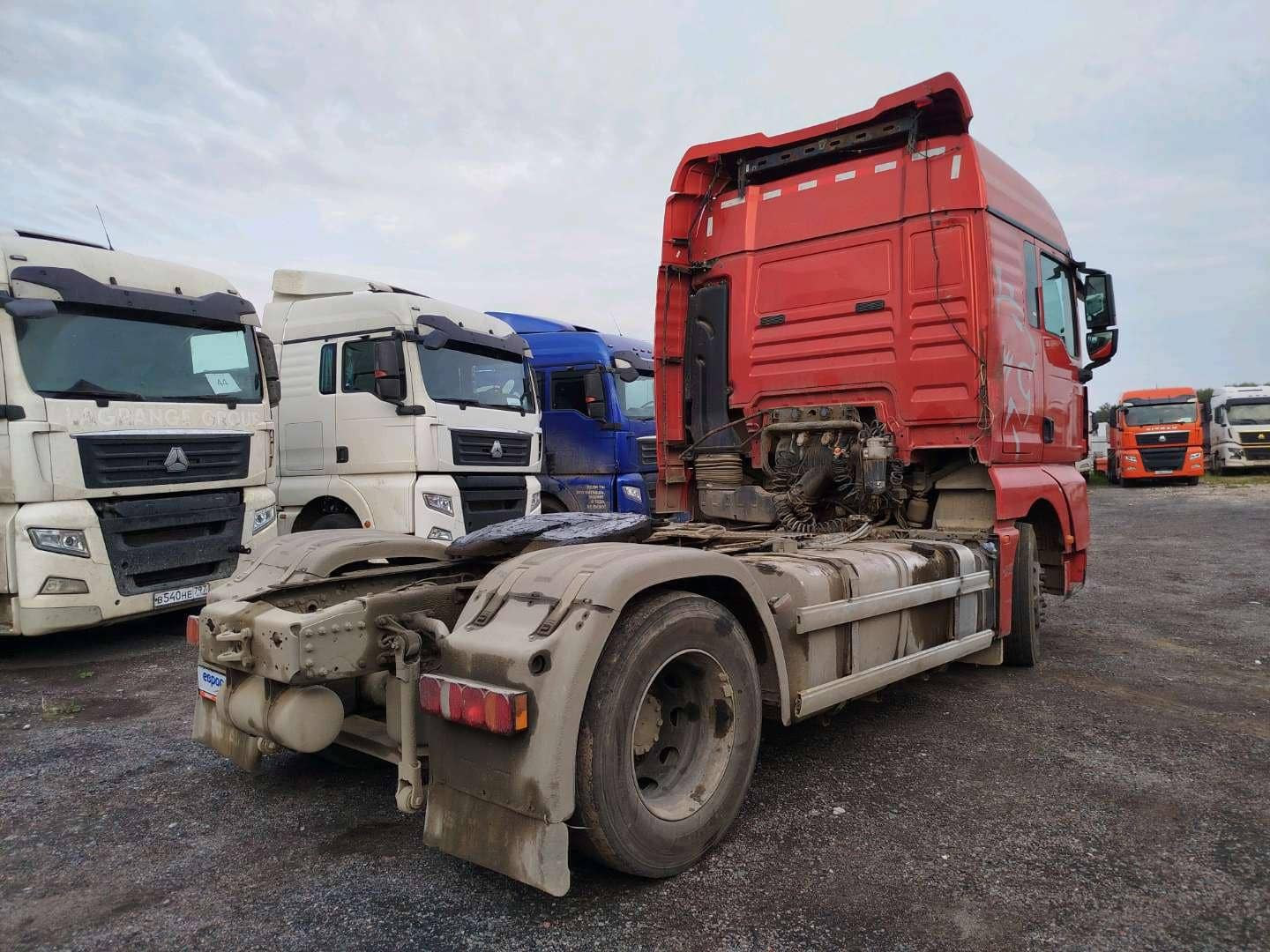 Sitrak C7H MAX ZZ4186V391HE,  700 000 км, 2023 года в лизинг