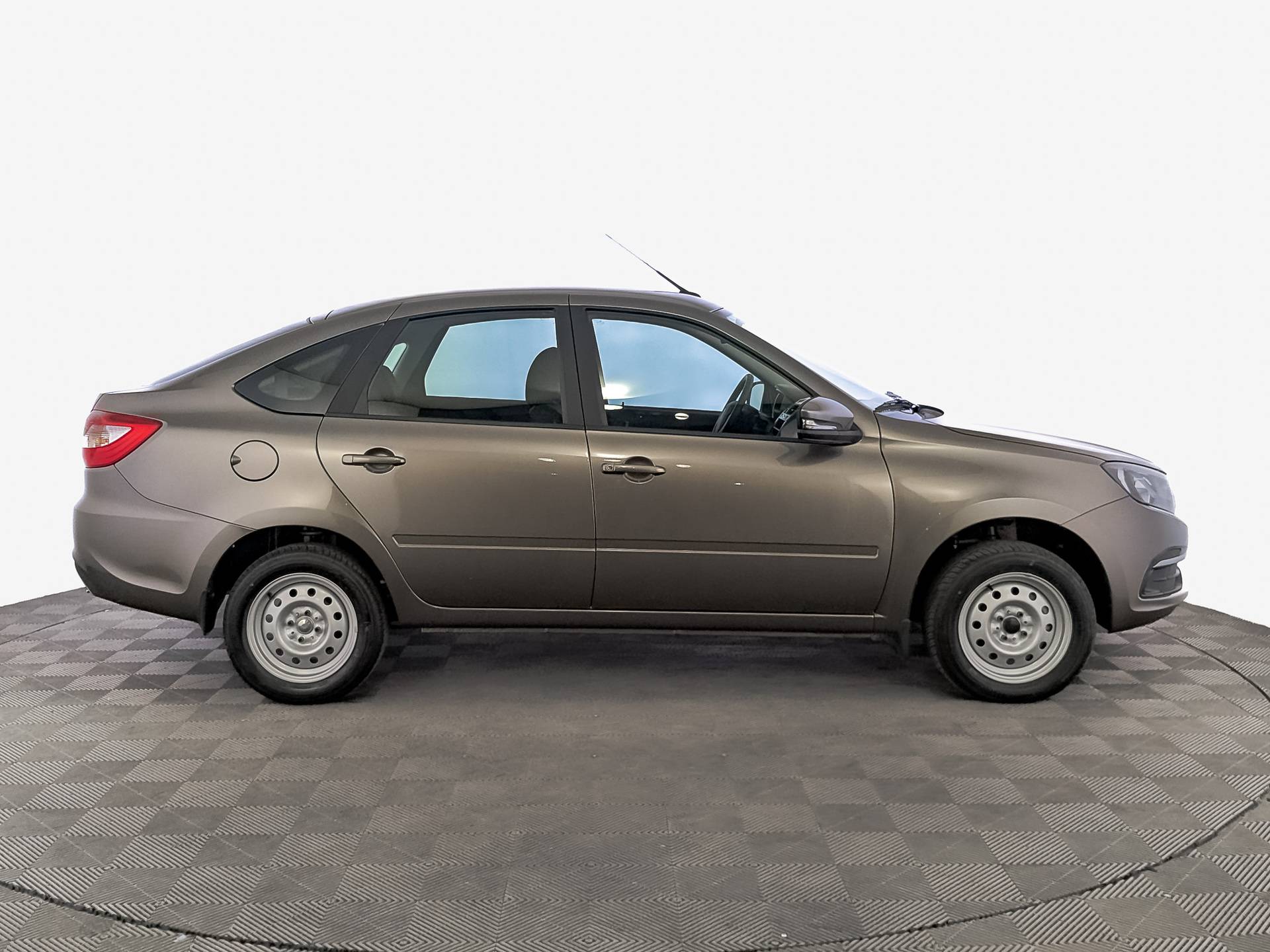 Lada Granta седан Classic 23 Кондиционер 1.6 90hp 5MT