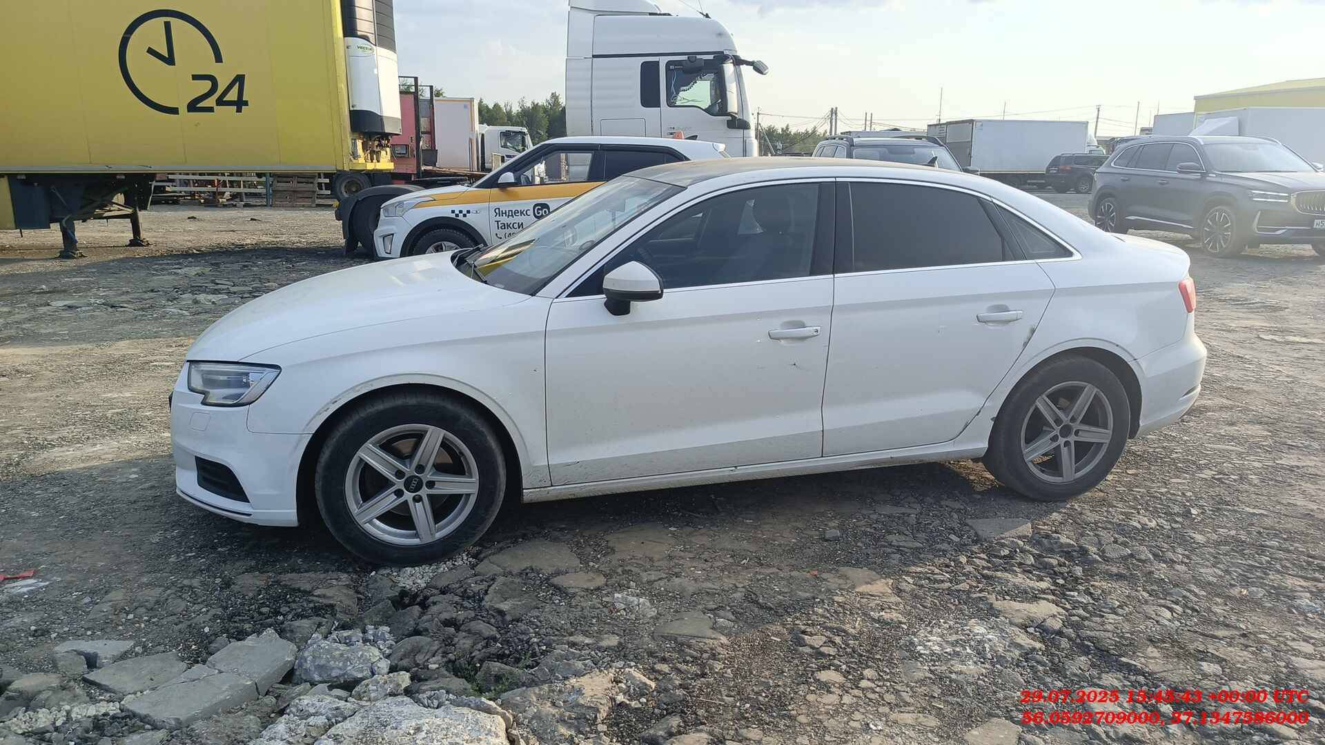Audi A3 Sedan,  261 923 км, 2018 года в лизинг