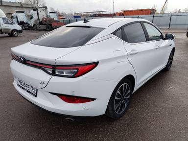 JAC J7