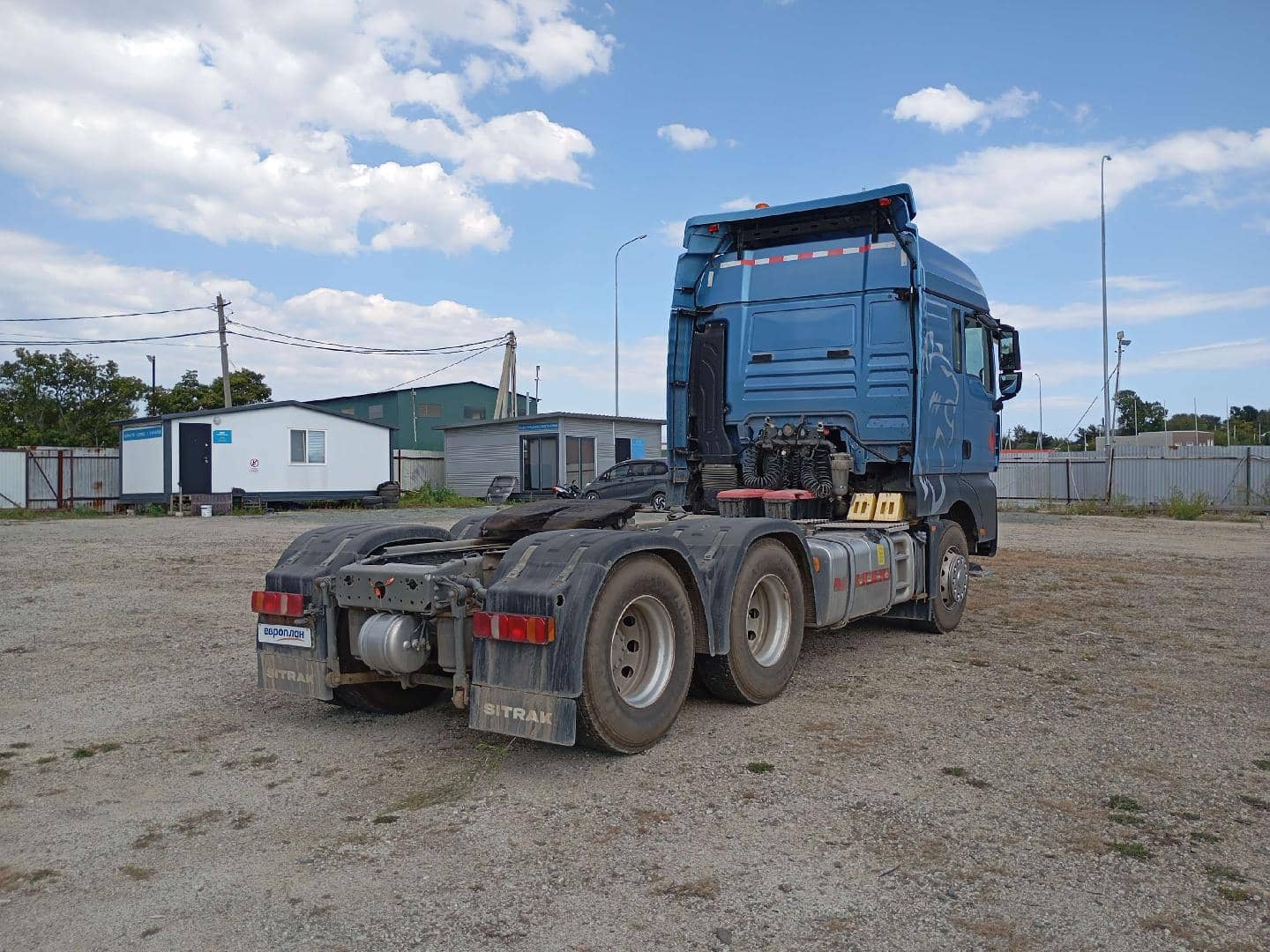 Sitrak С7Н 6×4 ZZ4256V364HE,  126 653 км, 2023 года в лизинг