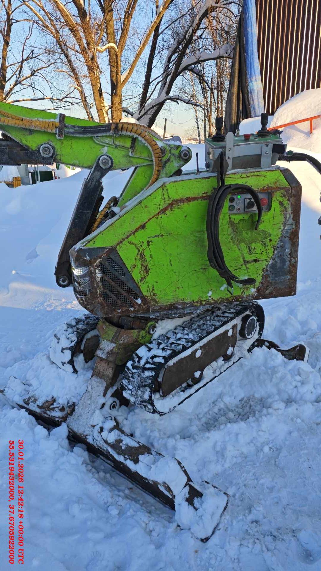 Роботехникс BETONOLOM 2000 дистанционно управляемый демонтажный робот