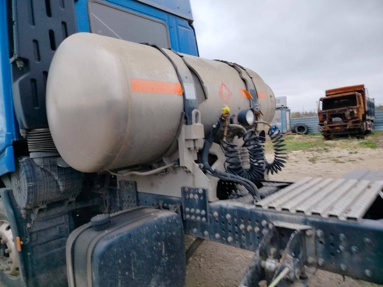 HONGYAN CQ4187HD12381T LNG,  42 799 км, 2023 года в лизинг