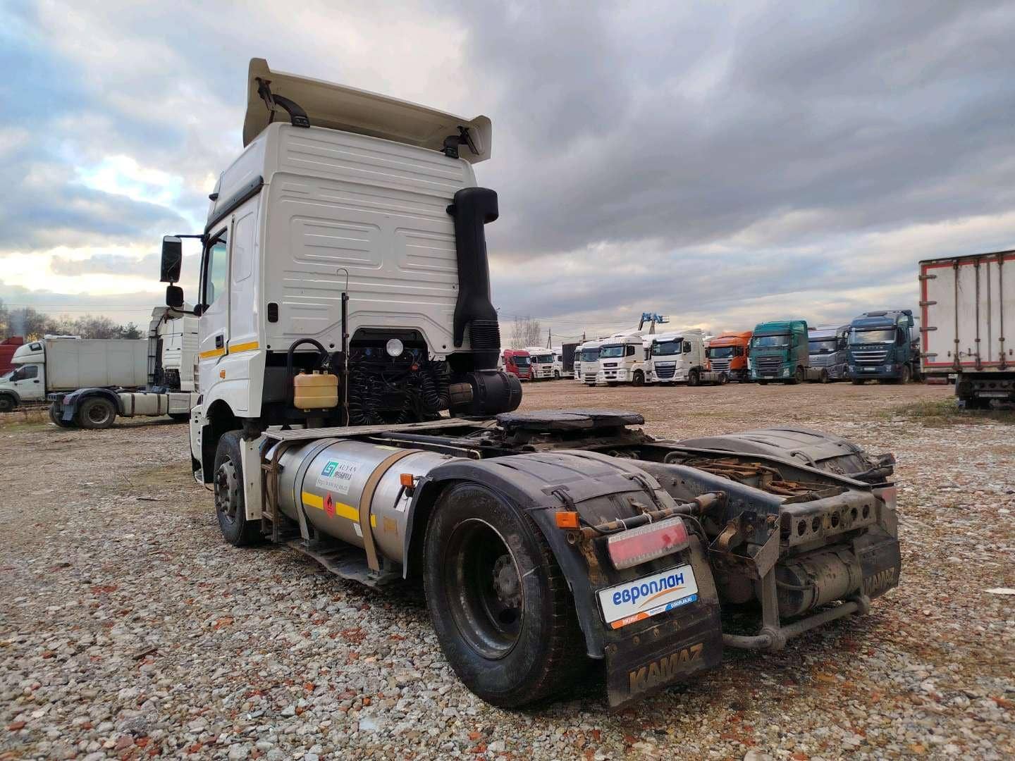 КАМАЗ 5490-5P CNG (M1840),  321 699 км, 2021 года в лизинг
