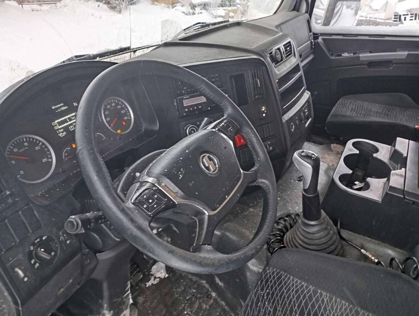 Shacman SX33186T366C,  315 874 км, 2021 года в лизинг
