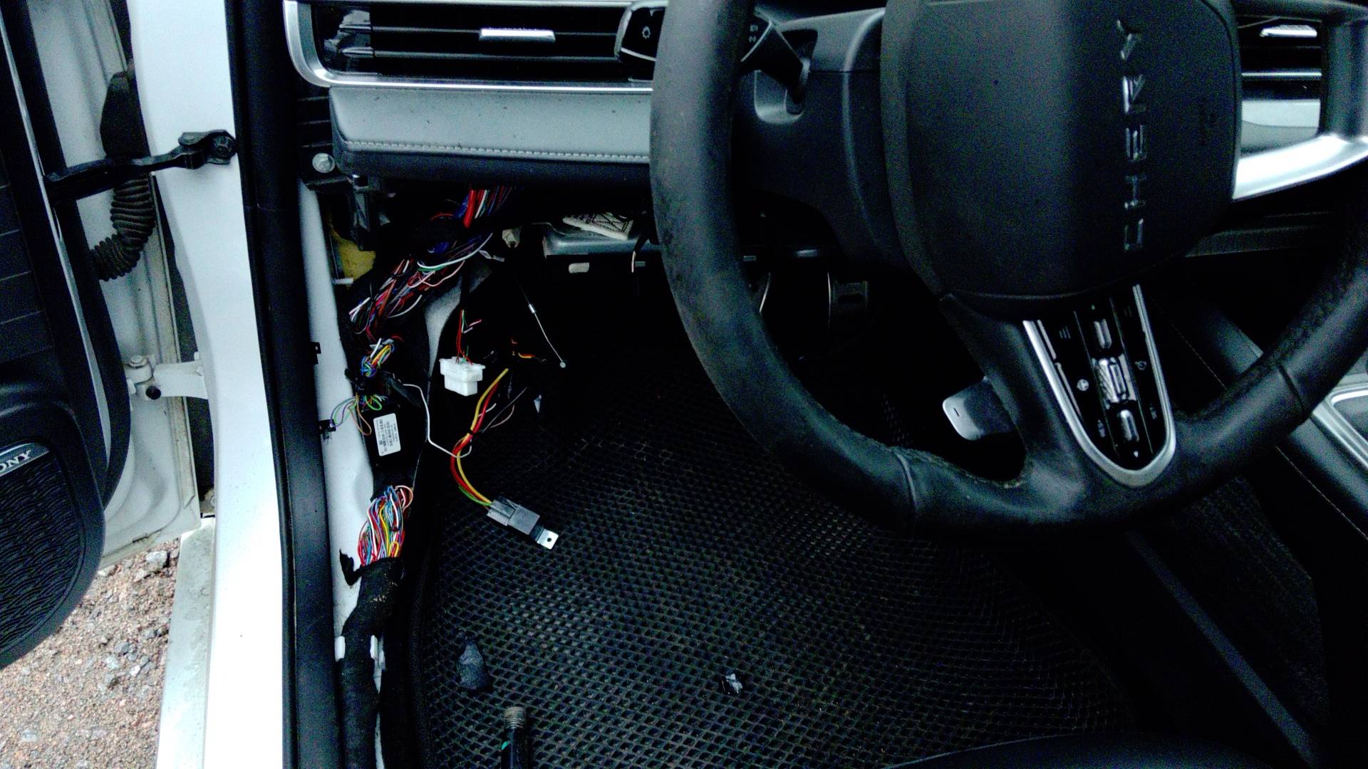 Chery Arrizo 8,  100 000 км, 2023 года в лизинг