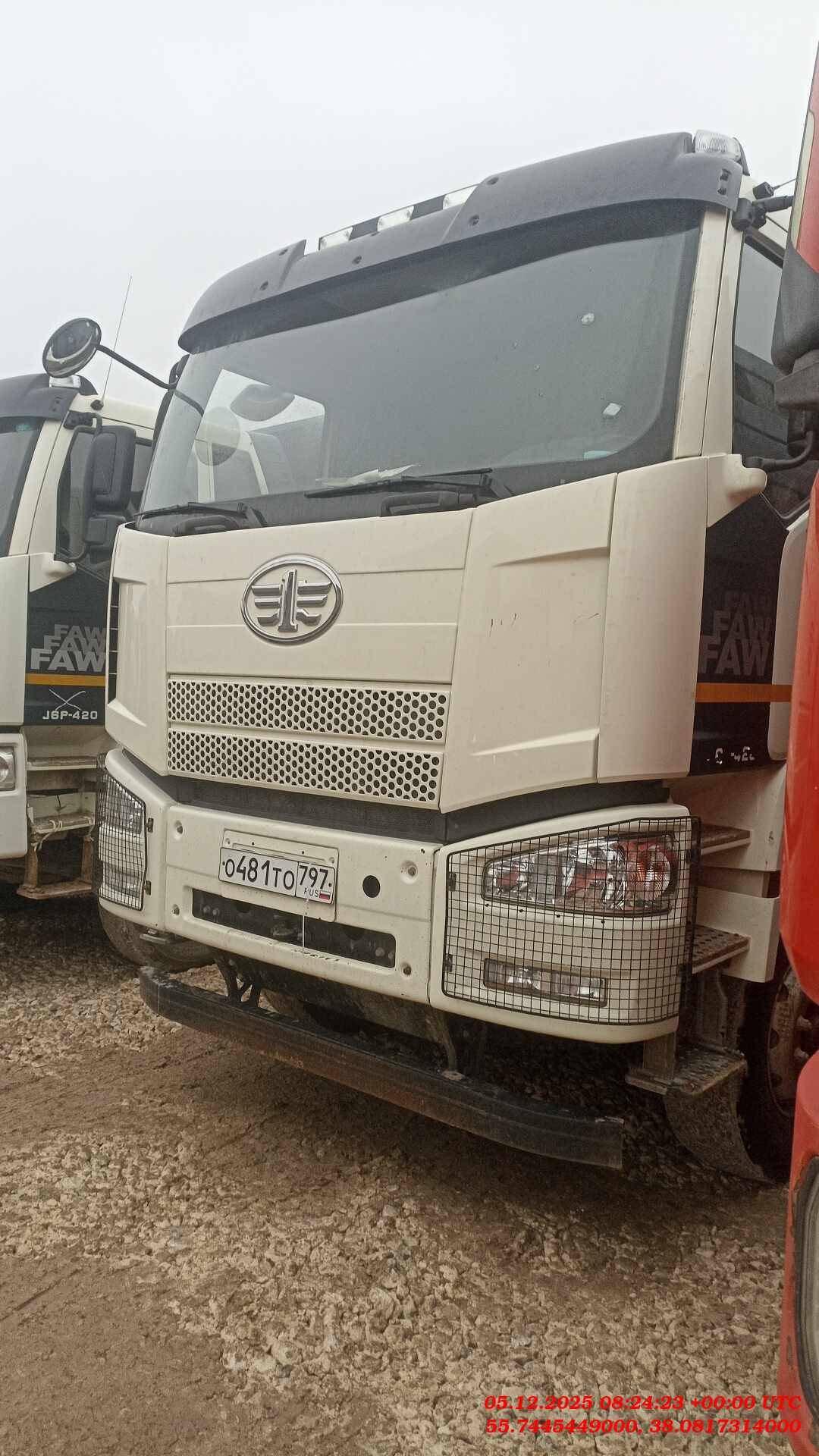 FAW CA3310P66K24T4E5 8х4,  101 605 км, 2024 года в лизинг