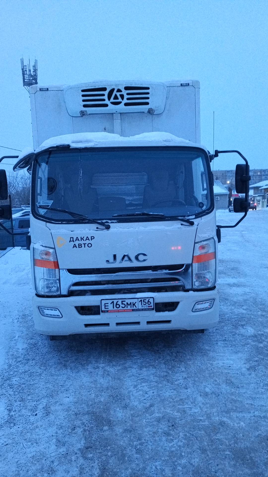 JAC N 120