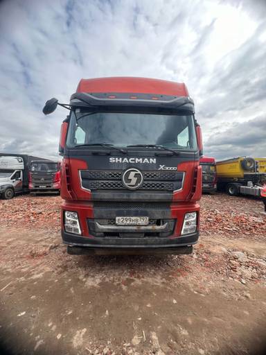 Shacman SX42584W324C