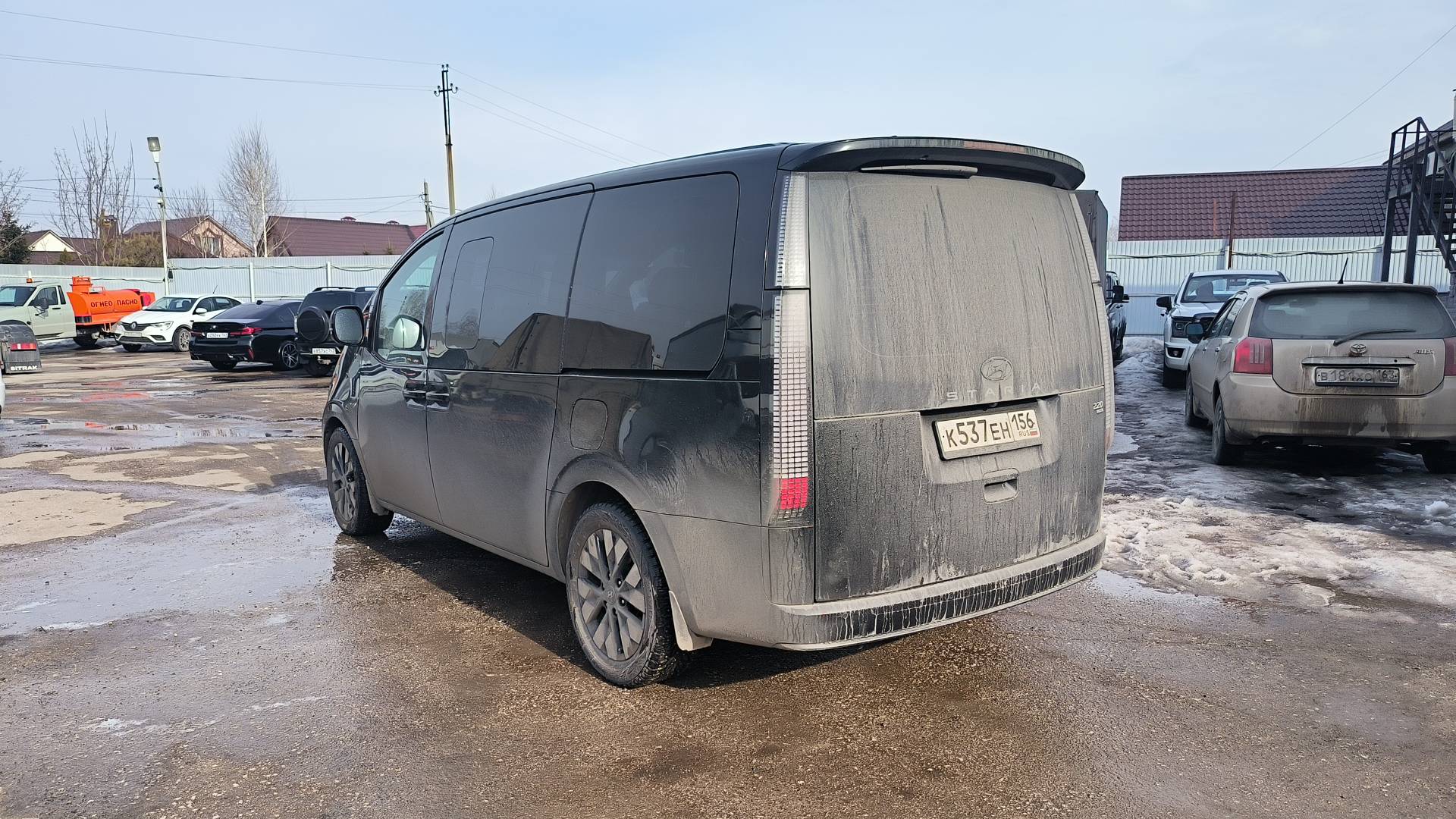 Hyundai Staria,  51 283 км, 2024 года в лизинг