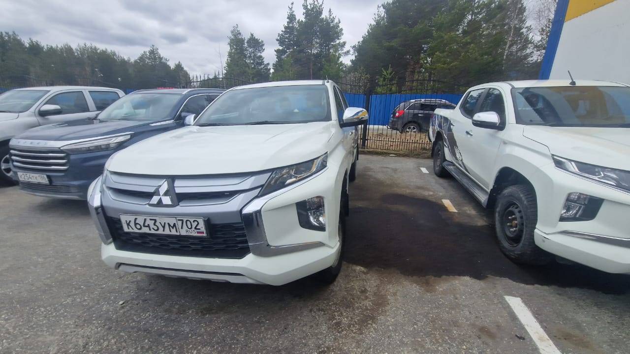 Mitsubishi L200 Лот 000002505