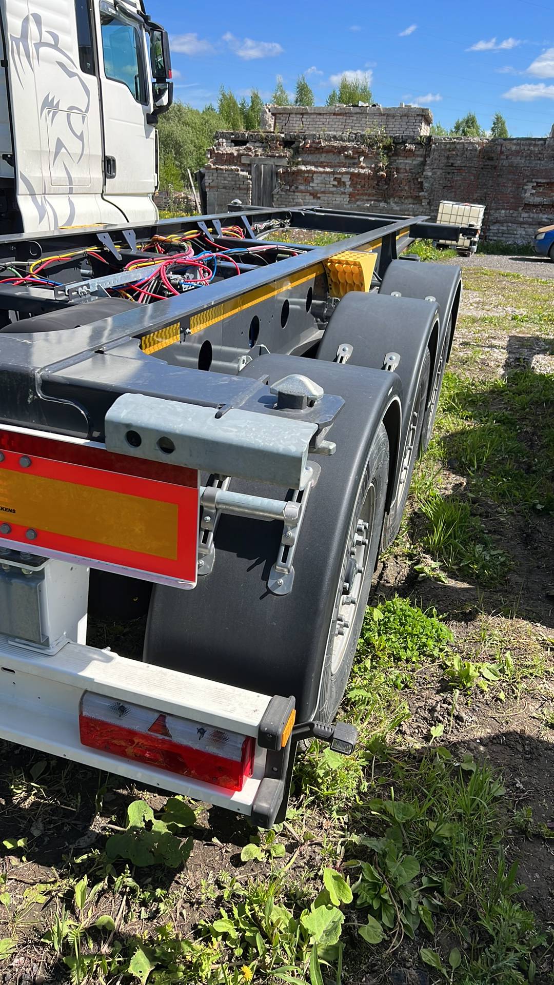 KASSBOHRER MULTICONT, 2023 года в лизинг