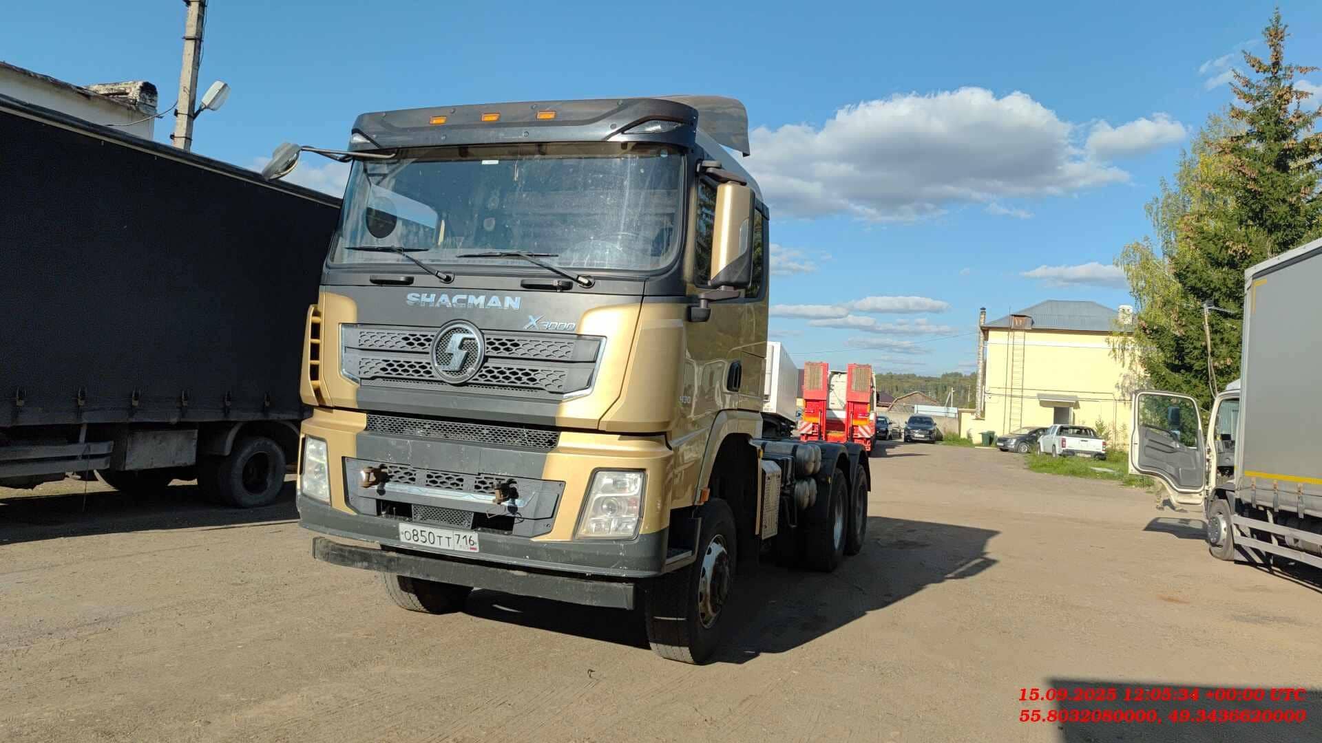 Shacman SX42586V385,  217 045 км, 2022 года в лизинг