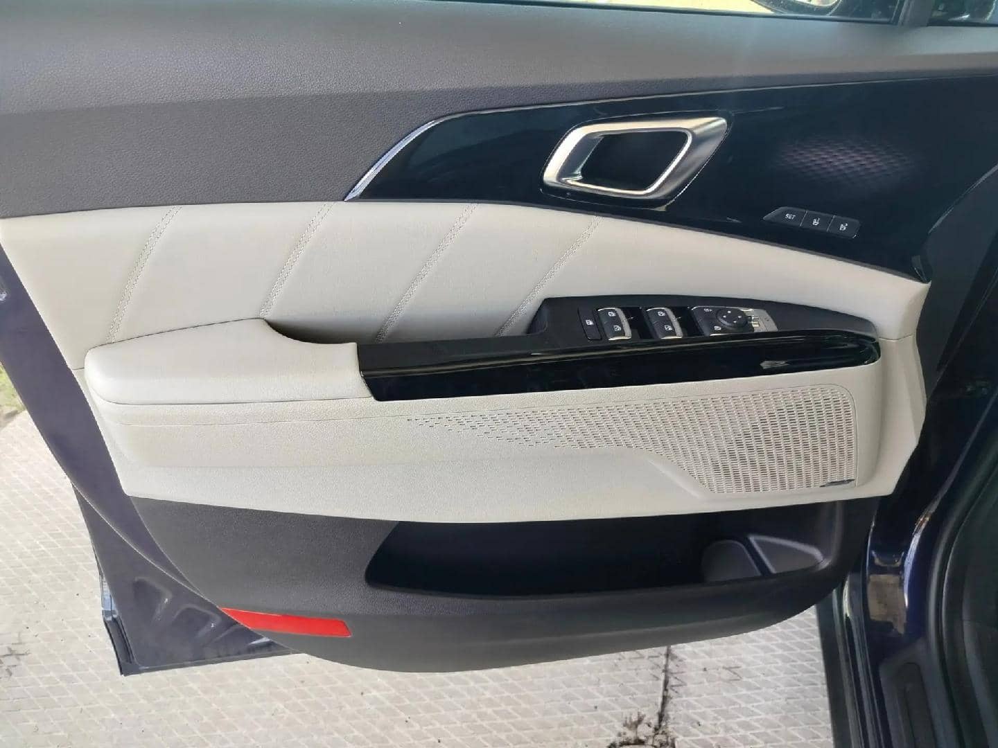 KIA Carnival,  92 366 км, 2022 года в лизинг