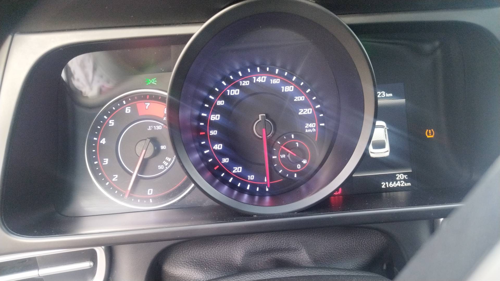 Hyundai Elantra,  216 642 км, 2021 года в лизинг