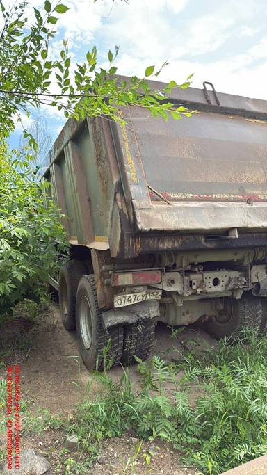 Renault К 440 8X4 (Day cab)