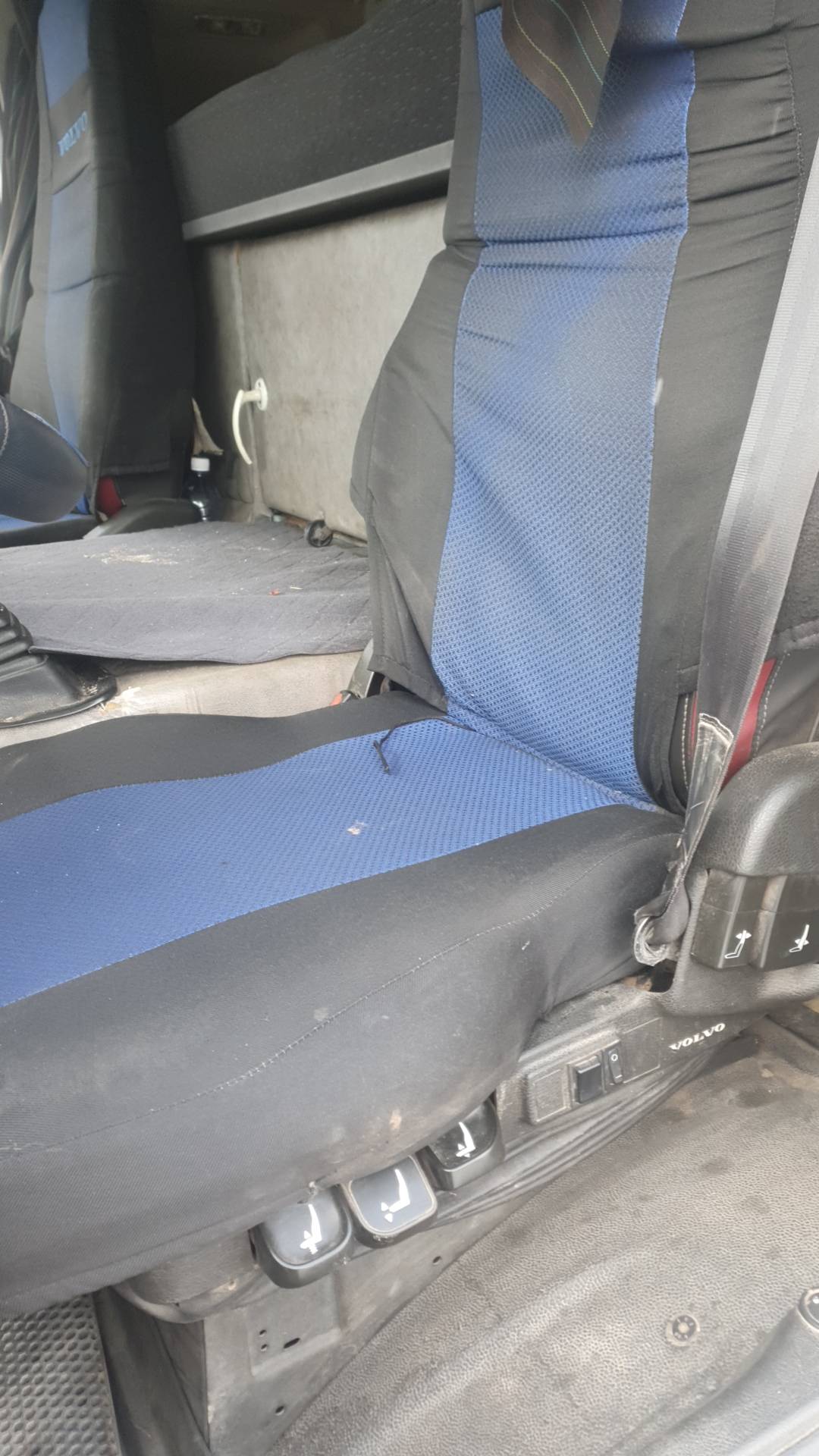 Volvo FMX 460 6x6 (FMX Globetrotter),  330 000 км, 2017 года в лизинг