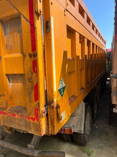 Shacman SX3318DT366 8x4