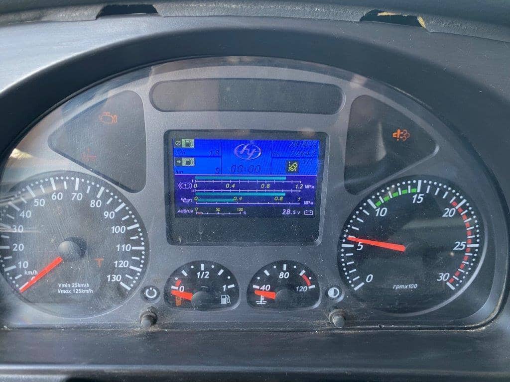 HONGYAN CQ3406HV39D,  281 802 км, 2022 года в лизинг