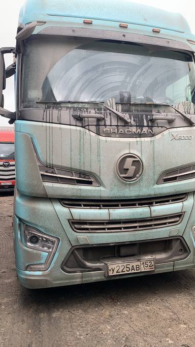 Shacman SX4188YY381