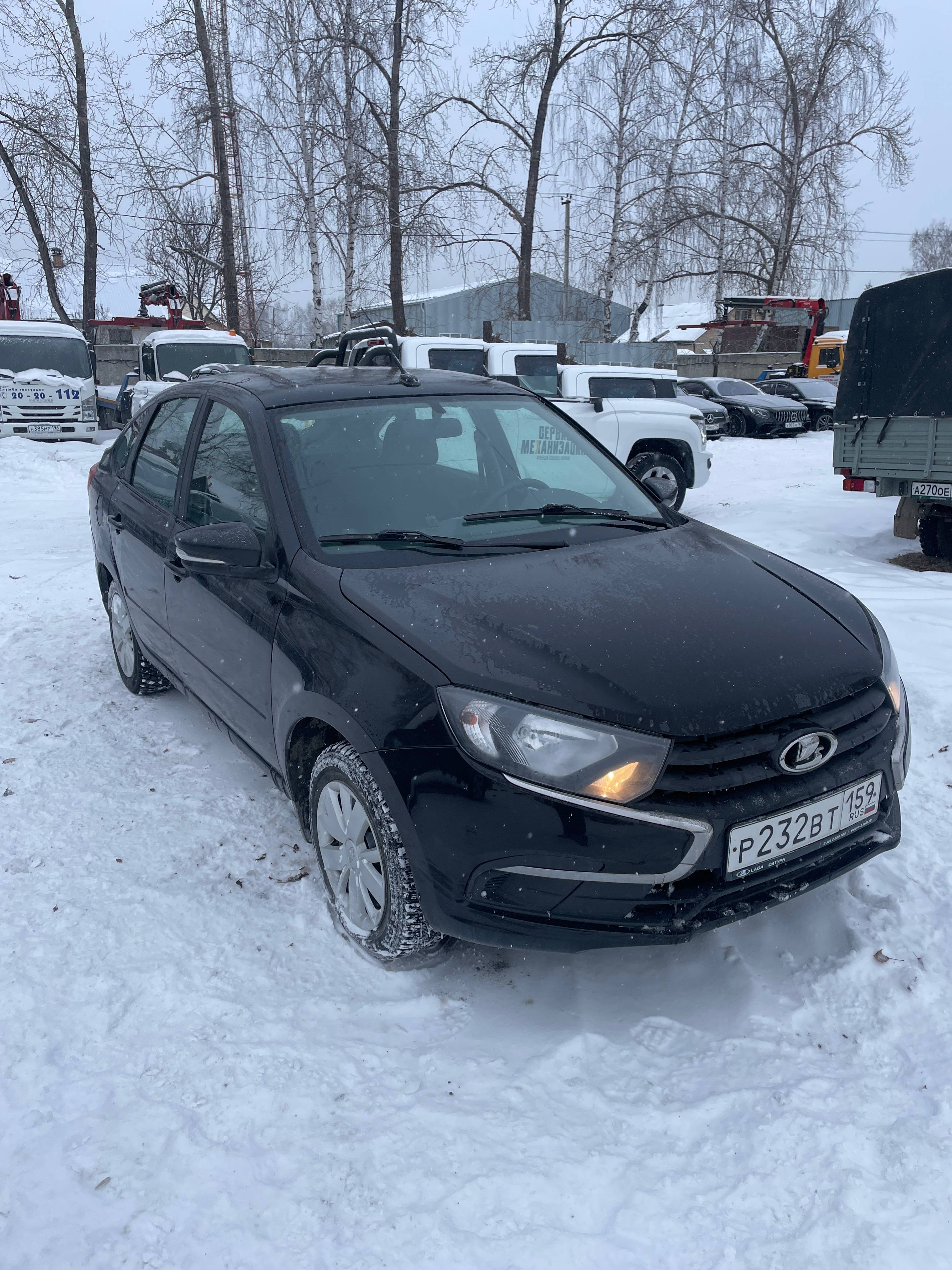 Lada Granta лифтбек,  64 037 км, 2023 года в лизинг