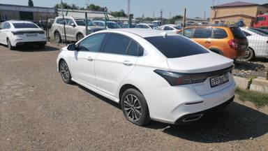 OMODA S5