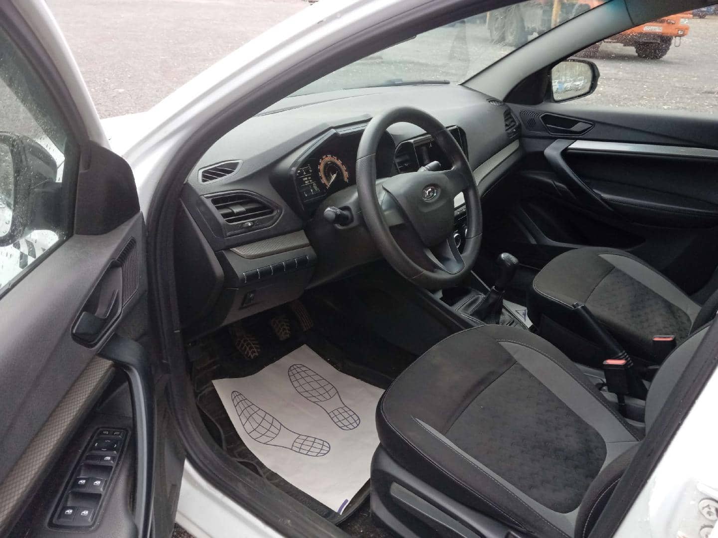 Lada Vesta седан,  134 692 км, 2023 года в лизинг