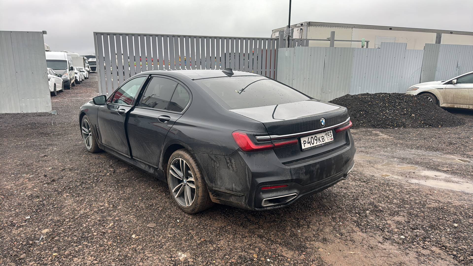 BMW 7 серия,  121 122 км, 2019 года в лизинг